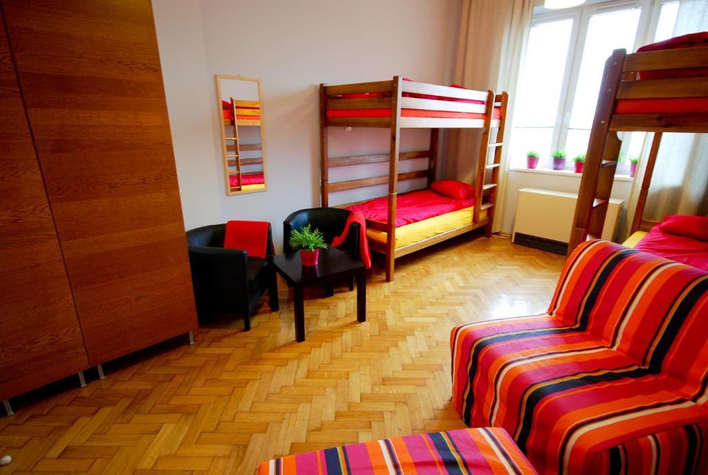 Okay House Cracóvia Quarto foto