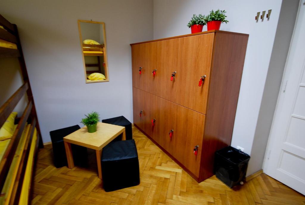 Okay House Cracóvia Quarto foto